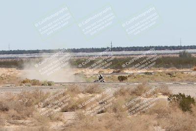 media/Oct-05-2025-CVMA (Sun) [[beeef4f201]]/Race 11-500-400(4)-350 Supersport/